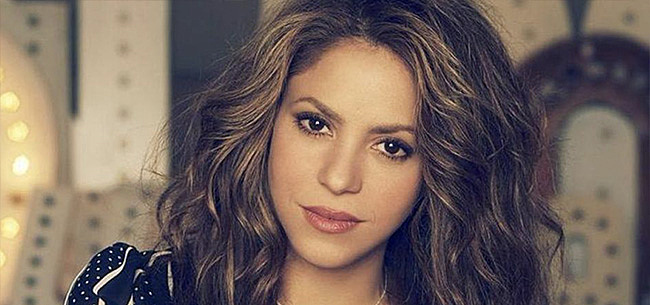 Zien: TV-presentator ontploft en schreeuwt naar Shakira